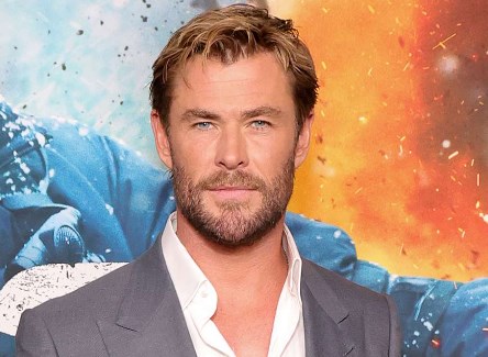 The Truth And Evolution Of Chris Hemsworth's Hair - Hair System