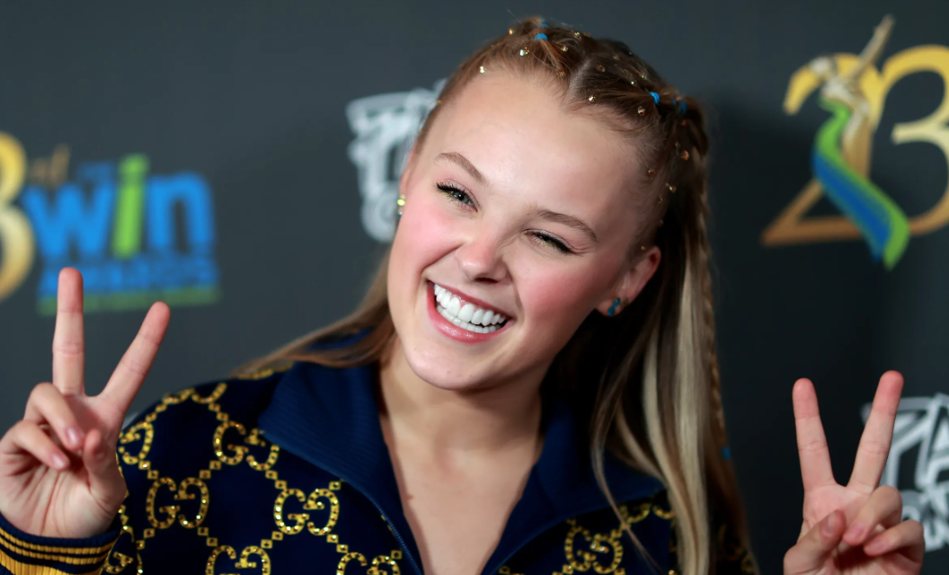 What Caused Jojo Siwa Hairline Receding? - Hair System